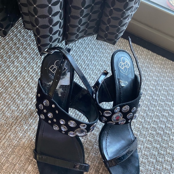 BCBG heels - Picture 4 of 5